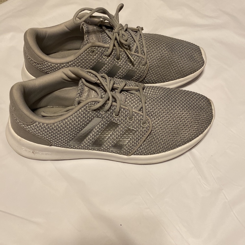 ADIDAS CLOUDFOAM QT SNEAKERS SIZE 7 GRAY COLOR